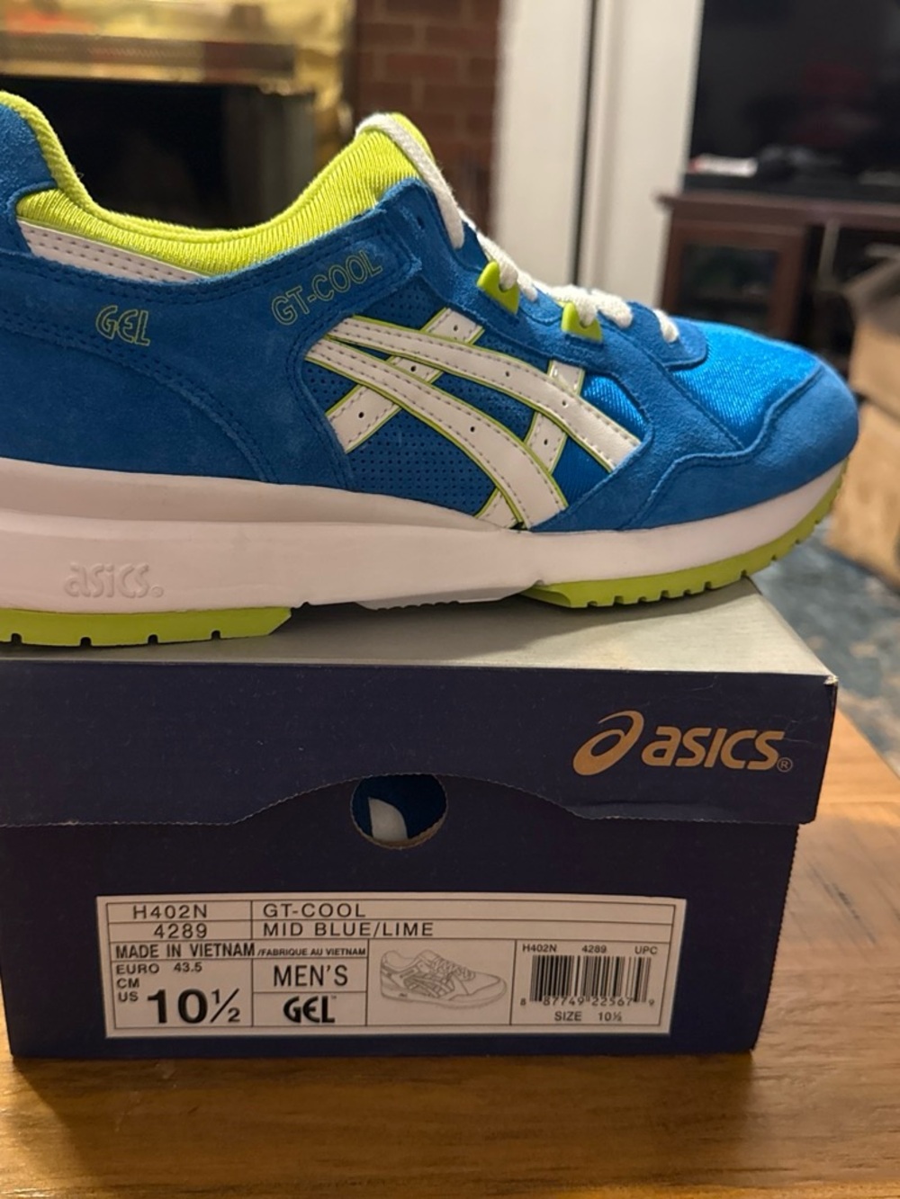 Asics Kids Sneakers in Blue and Lime Green